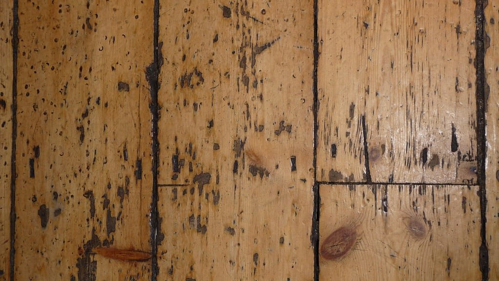 Flooring: Refinishing vs. Replacement